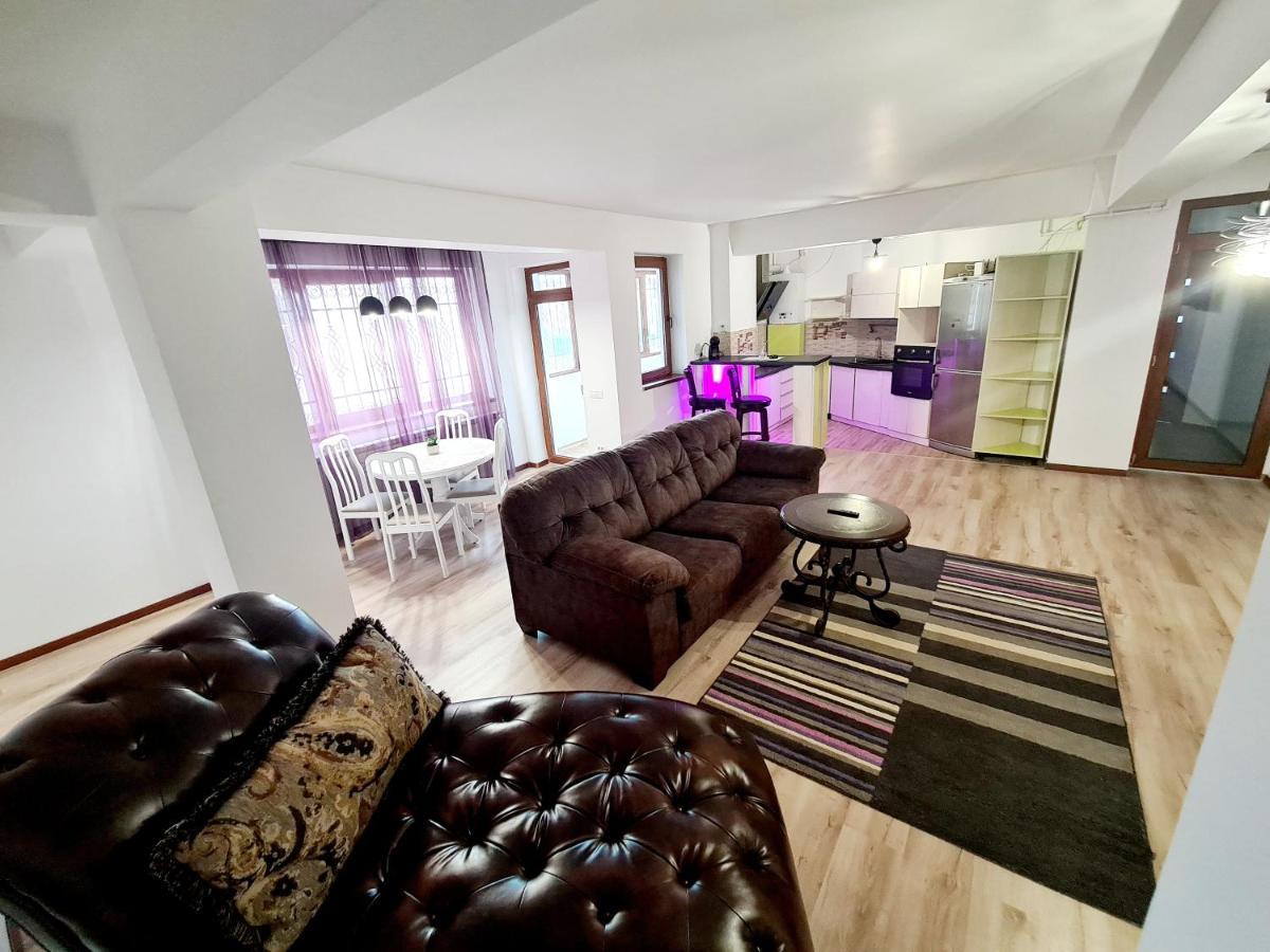 R.O.S.E. Apartment Constanta Exterior photo